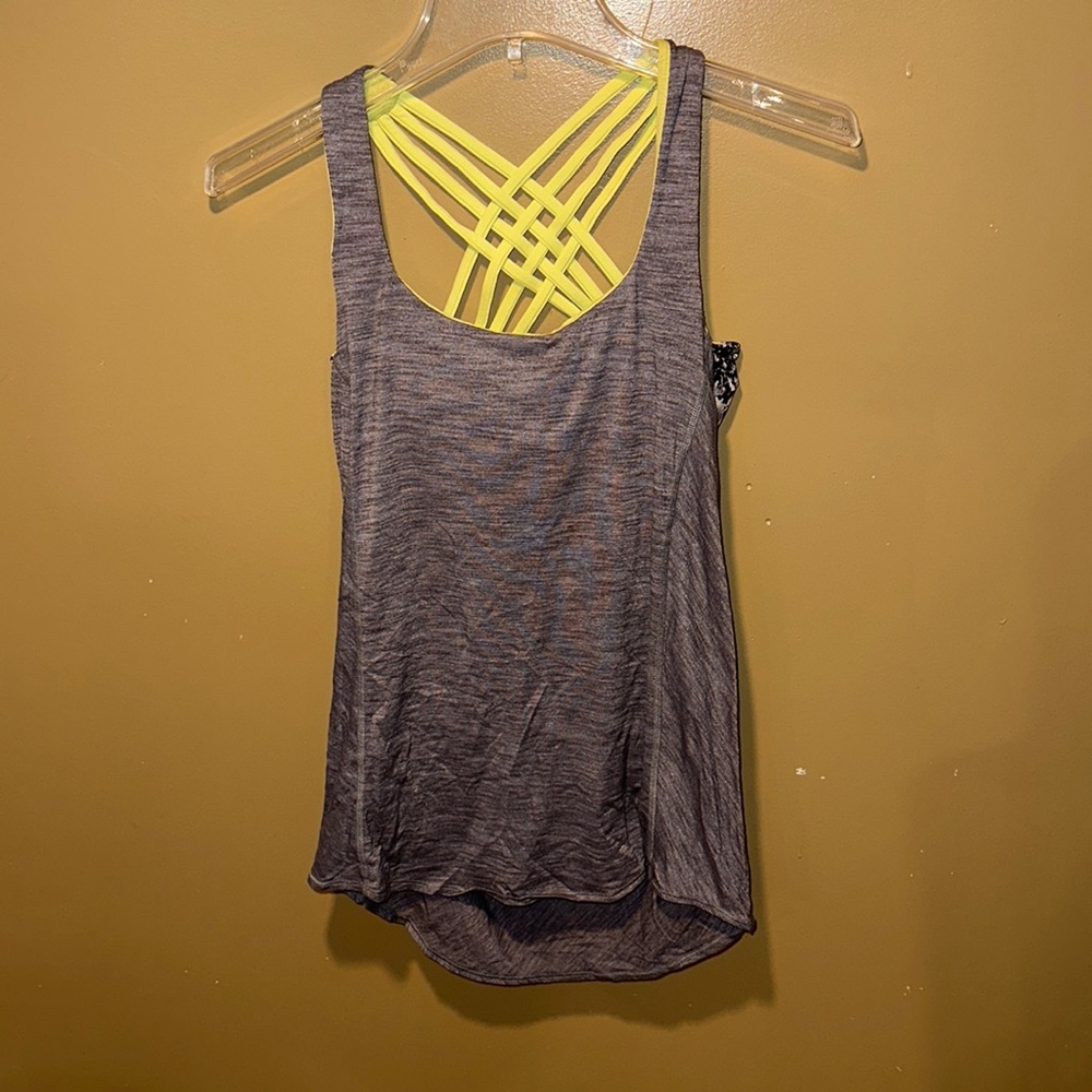 Lululemon tank top